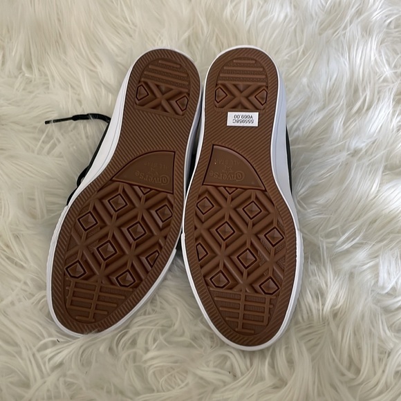 Converse CTAS II OX black/white size 5.5 womens - Picture 3 of 4